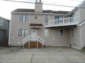 9400 Ventnor Ave in Margate City, NJ - Building Photo