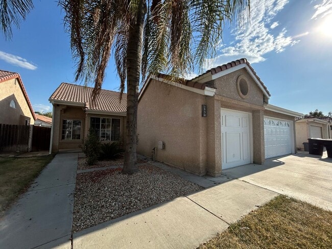 2991 Cypress St in Hemet, CA - Building Photo - Building Photo