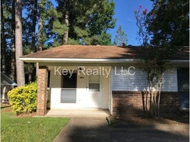 602 Gary K St in Pineville, LA - Building Photo