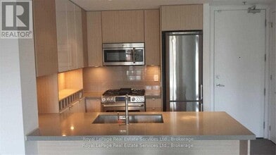 88 Colgate Ave in Toronto, ON - Building Photo - Building Photo