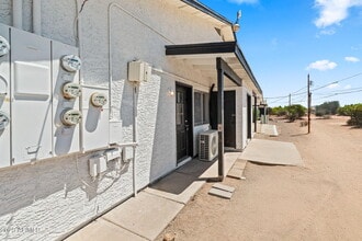 576 N San Marcos Dr in Apache Junction, AZ - Building Photo - Building Photo