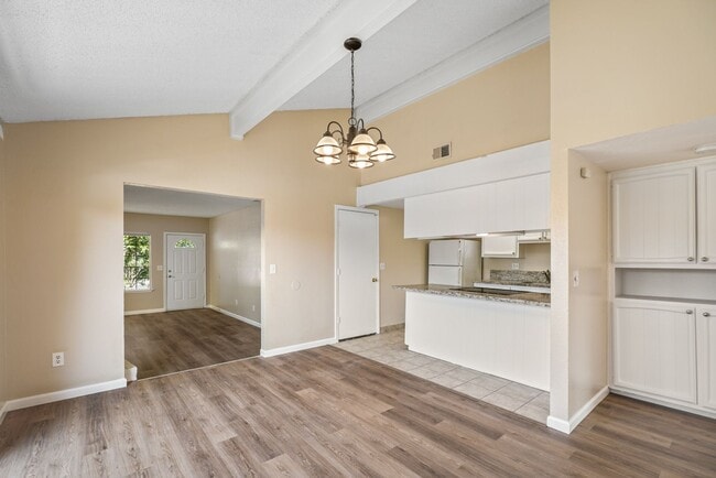 1000-1002 Bell St in Sacramento, CA - Building Photo - Building Photo