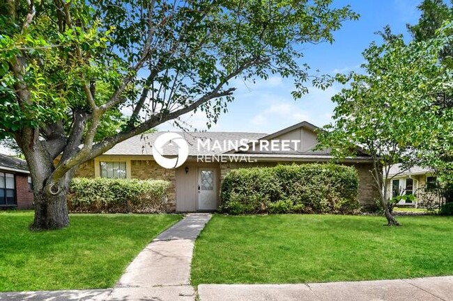 property at 2602 College Park Dr