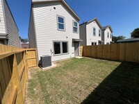 9012 Intervale St in Houston, TX - Building Photo - Building Photo