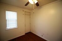 211 S Madeira St photo'