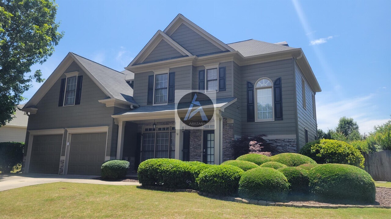 223 Elmbrook Ln in Canton, GA - Building Photo