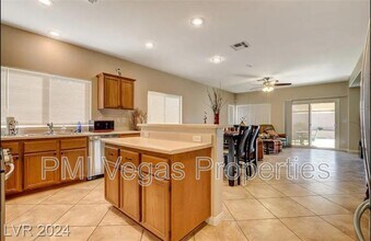 4705 Cedar Ranch Ct in North Las Vegas, NV - Building Photo - Building Photo