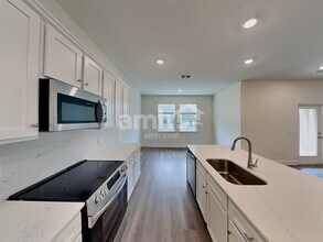 5992 Pinewood Ests Dr in St. Cloud, FL - Building Photo - Building Photo