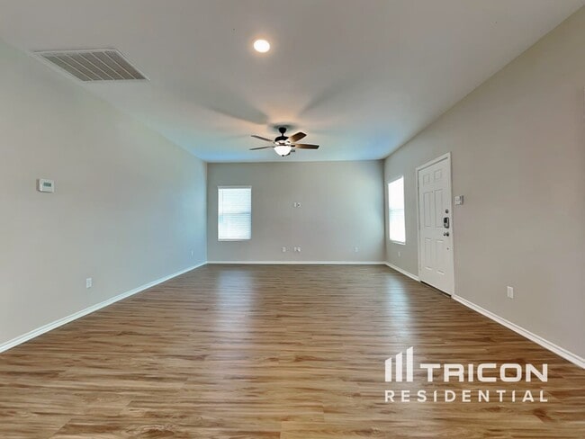 217 Mica Trl in Maxwell, TX - Building Photo - Building Photo