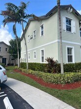 2853 SE 1st Dr in Homestead, FL - Building Photo - Building Photo