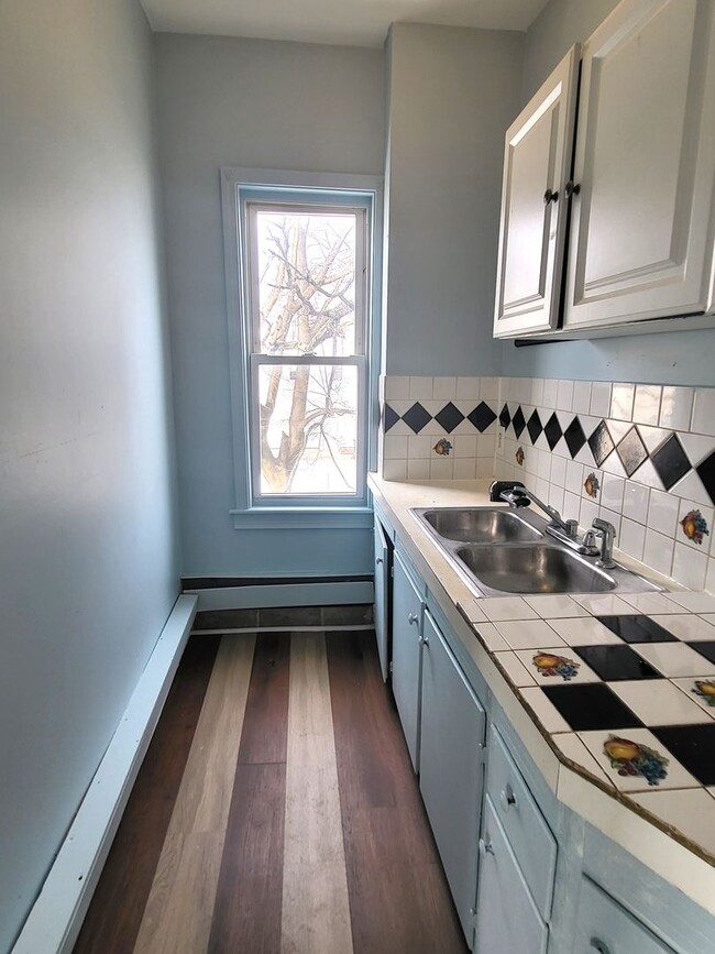 97-99 Alverson Ave in Providence, RI - Building Photo - Building Photo