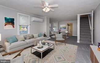 334 E Conestoga Rd in Wayne, PA - Building Photo