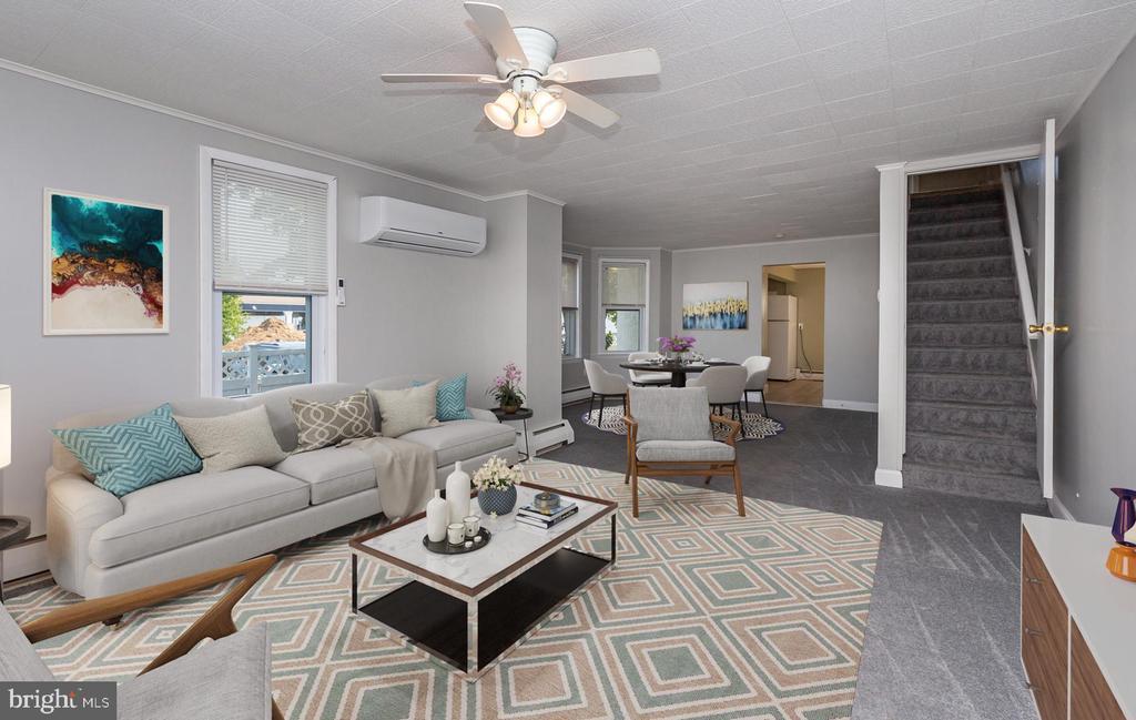 334 E Conestoga Rd in Wayne, PA - Building Photo