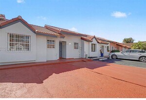 11522 NW 4th Way in Miami, FL - Building Photo