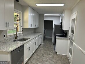 126 Harris St in Griffin, GA - Building Photo - Building Photo