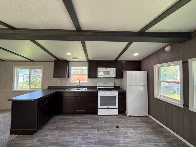 property at 344 Creek Rd