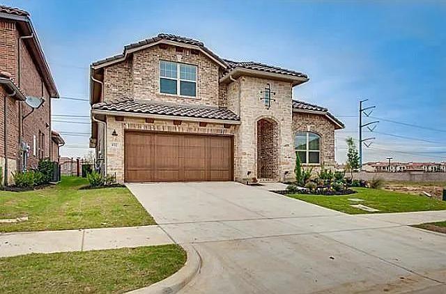 6712 Castillo St in Irving, TX - Foto de edificio