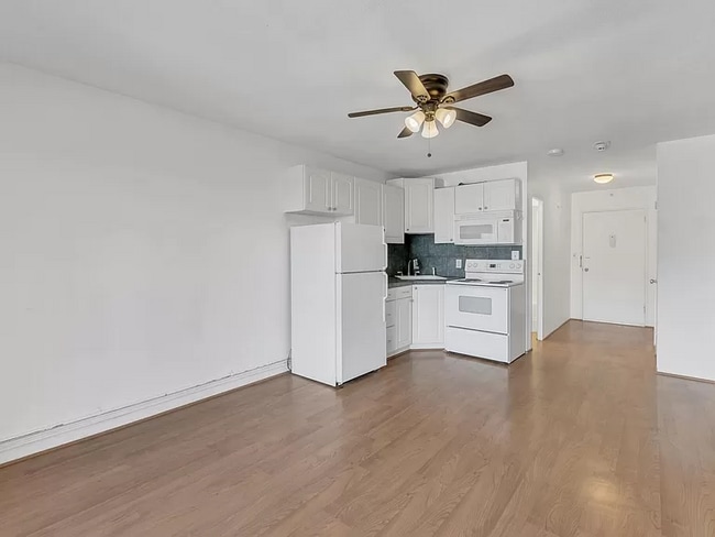property at 3415 West End Ave