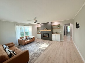 1413 Bryan St in Chillicothe, MO - Foto de edificio - Building Photo