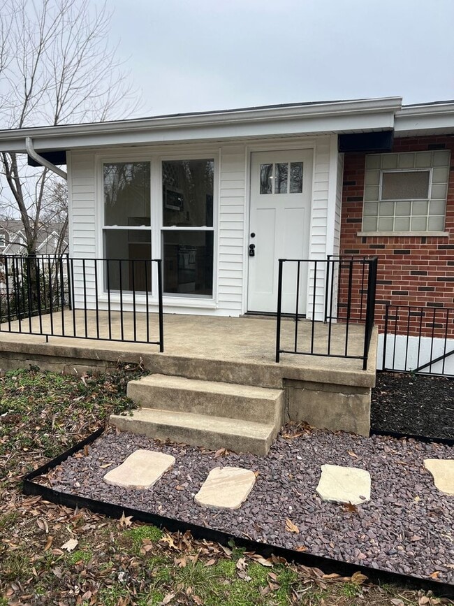 1120 Gilbert Ave in St. Louis, MO - Building Photo - Building Photo