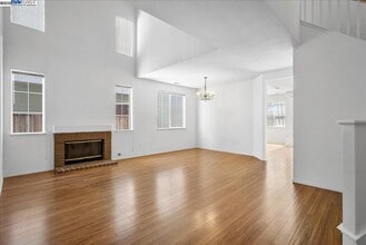 119 Orr Rd in Alameda, CA - Building Photo - Building Photo