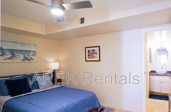 5301 E Waverly Dr in Palm Springs, CA - Building Photo - Building Photo