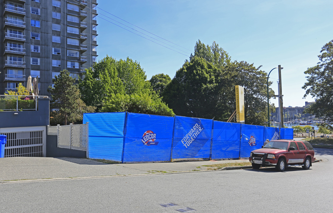 1460 Bute St in Vancouver, BC - Building Photo