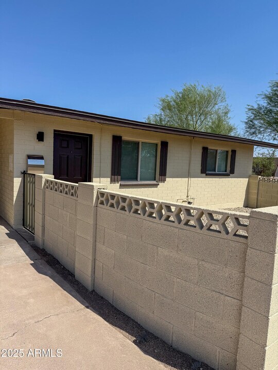 1312 W 5th St in Tempe, AZ - Building Photo