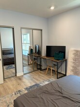 10739 Kling St in Los Angeles, CA - Building Photo - Building Photo