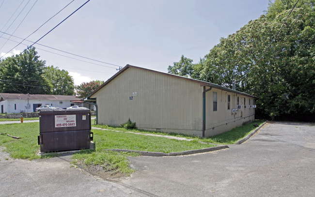 563 Central Ave in Cleveland, TN - Building Photo - Building Photo