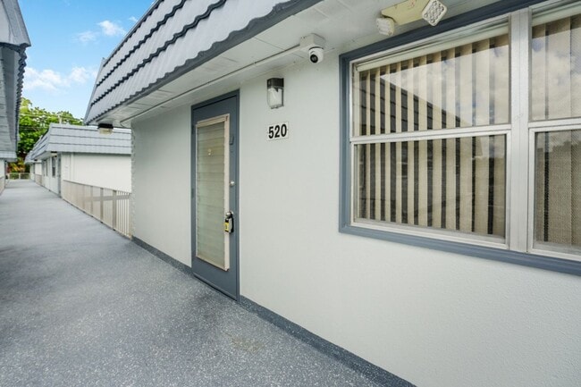 520 Brittany K in Delray Beach, FL - Building Photo - Building Photo