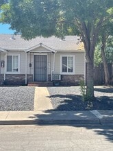 1780 6th Ave in Oroville, CA - Building Photo - Building Photo