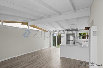 2035 Florida St in Hayward, CA - Building Photo - Building Photo