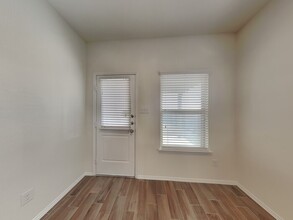 8477 Blue Violet Trl in Fort Worth, TX - Building Photo - Building Photo