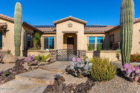 6012 E Thunder Hawk Rd in Cave Creek, AZ - Building Photo - Building Photo