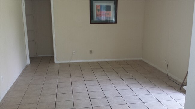 property at 11830 Mosscrest Dr