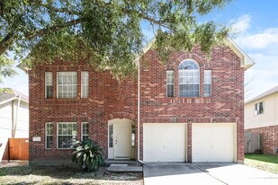 2610 Heather Knoll Dr in Spring, TX - Building Photo