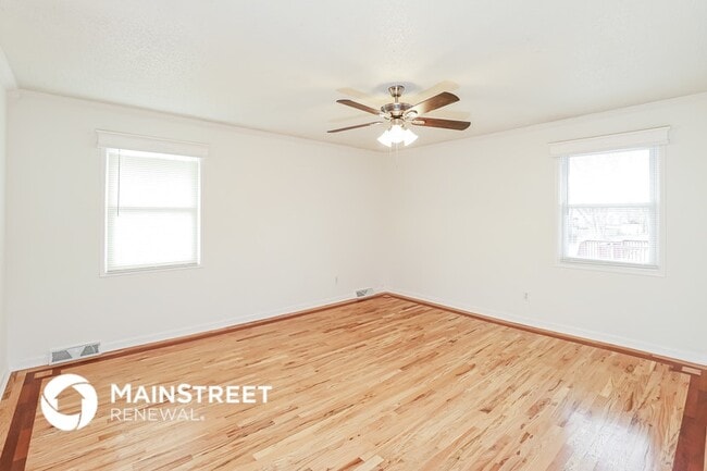 6901 E 140th Terrace in Grandview, MO - Building Photo - Building Photo