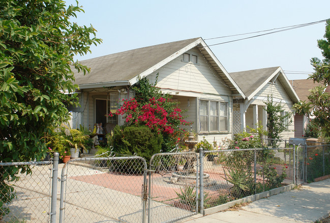 338-342 Saratoga St in Fillmore, CA - Building Photo - Building Photo