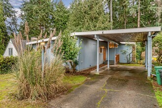 1721 NW 192nd St in Shoreline, WA - Building Photo - Building Photo