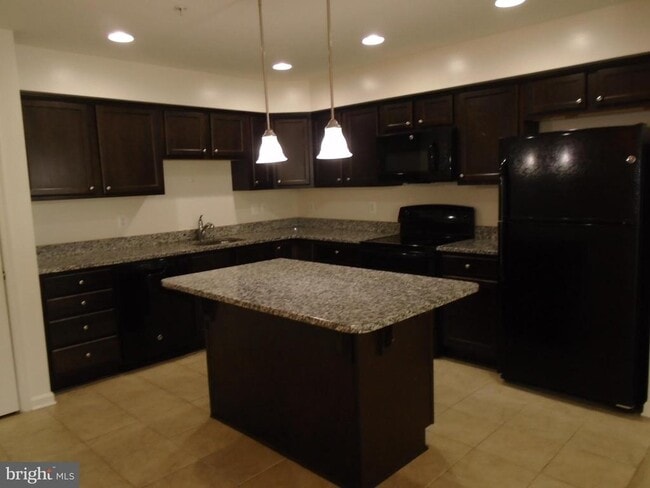 6515 Dundee Dr in Eldersburg, MD - Building Photo - Building Photo
