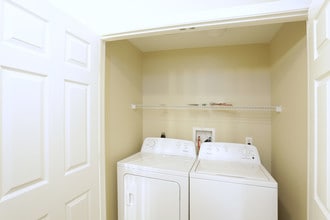 Camden Old Creek in San Marcos, CA - Building Photo - Interior Photo
