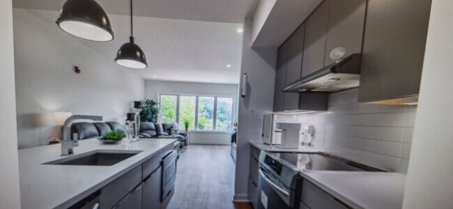 411 Fairpoint St in Chattanooga, TN - Building Photo - Building Photo