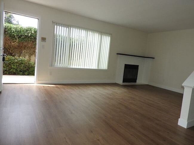 property at 4845 Santa Cruz Ave