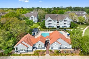The Colony at Deerwood Apartments in Jacksonville, FL - Building Photo