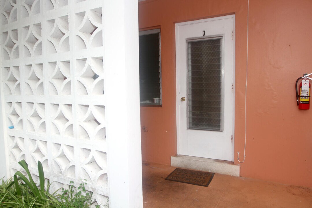 728 SE 19th Ave in Deerfield Beach, FL - Building Photo