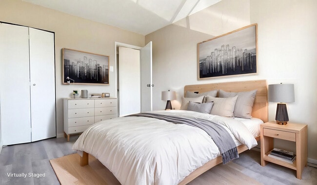 Queensway Place Apartments in Prince George, BC - Building Photo - Building Photo