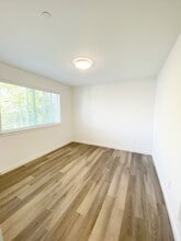 5111 S 175th St, Unit 1 in Seatac, WA - Building Photo - Building Photo