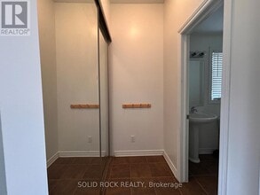 354 Forestbrook St in Ottawa, ON - Building Photo - Building Photo