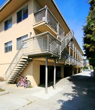 208 San Benito Ave in San Bruno, CA - Building Photo - Building Photo